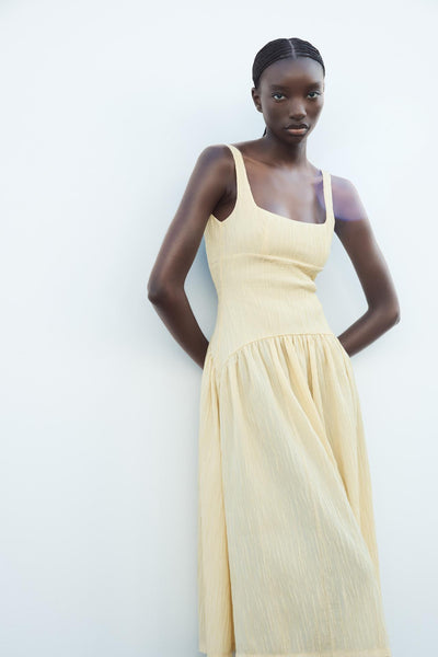 Arwen - Chic Shoulder-Strap Midi Dress