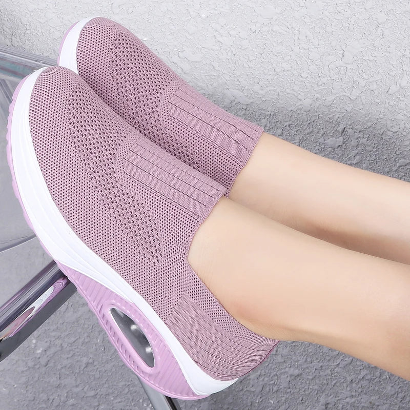 Emberlyn - Comfortable Mesh Orthopedic Sneakers