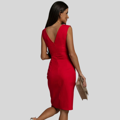 Inez|Fitted Dress with V-Neckline and Slit