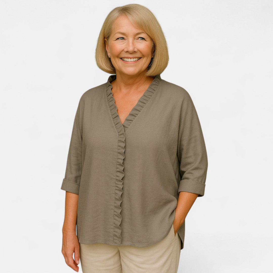 Tess boutique| Cozy Ruffle Blouse