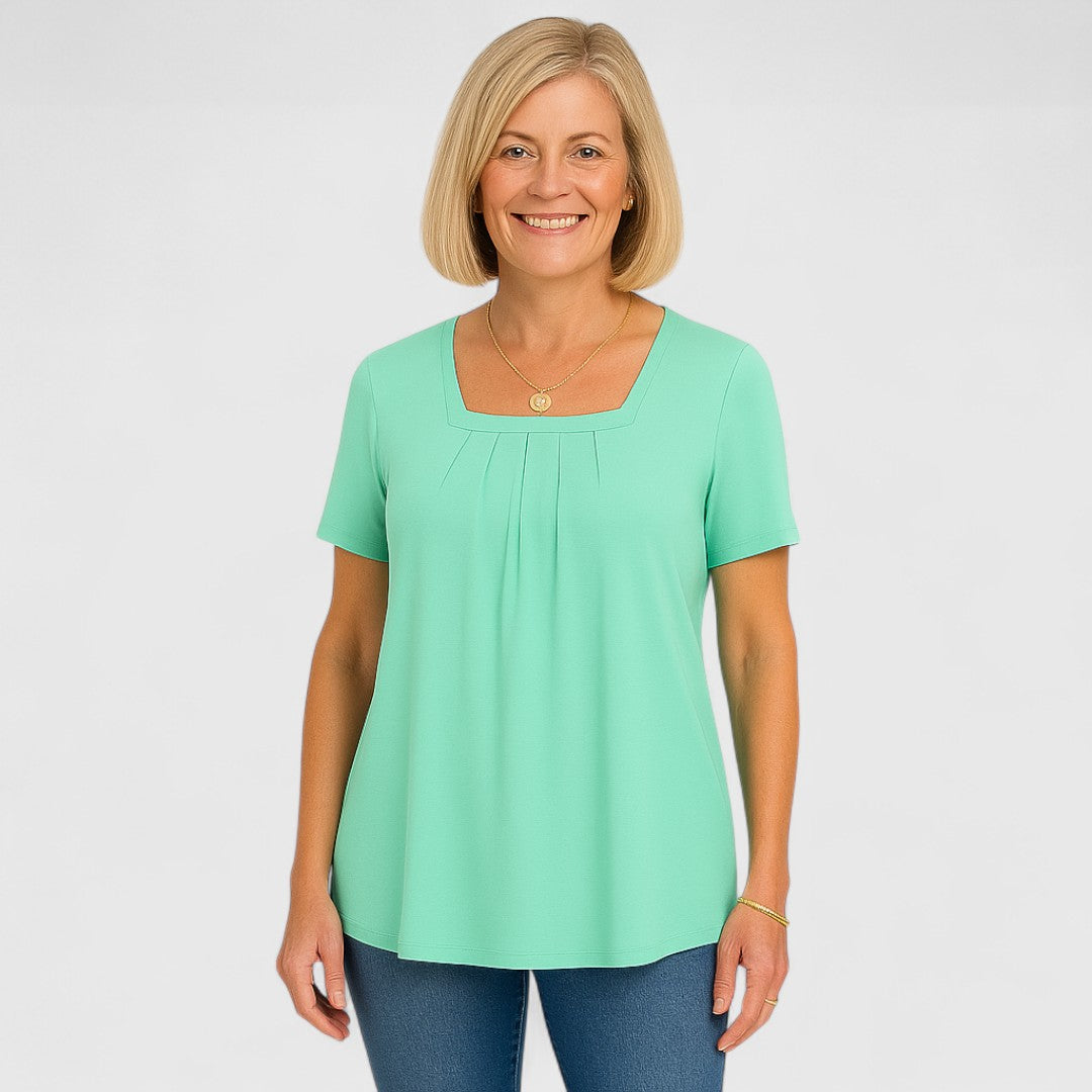 Tess boutique Relaxed Fit T-shirt