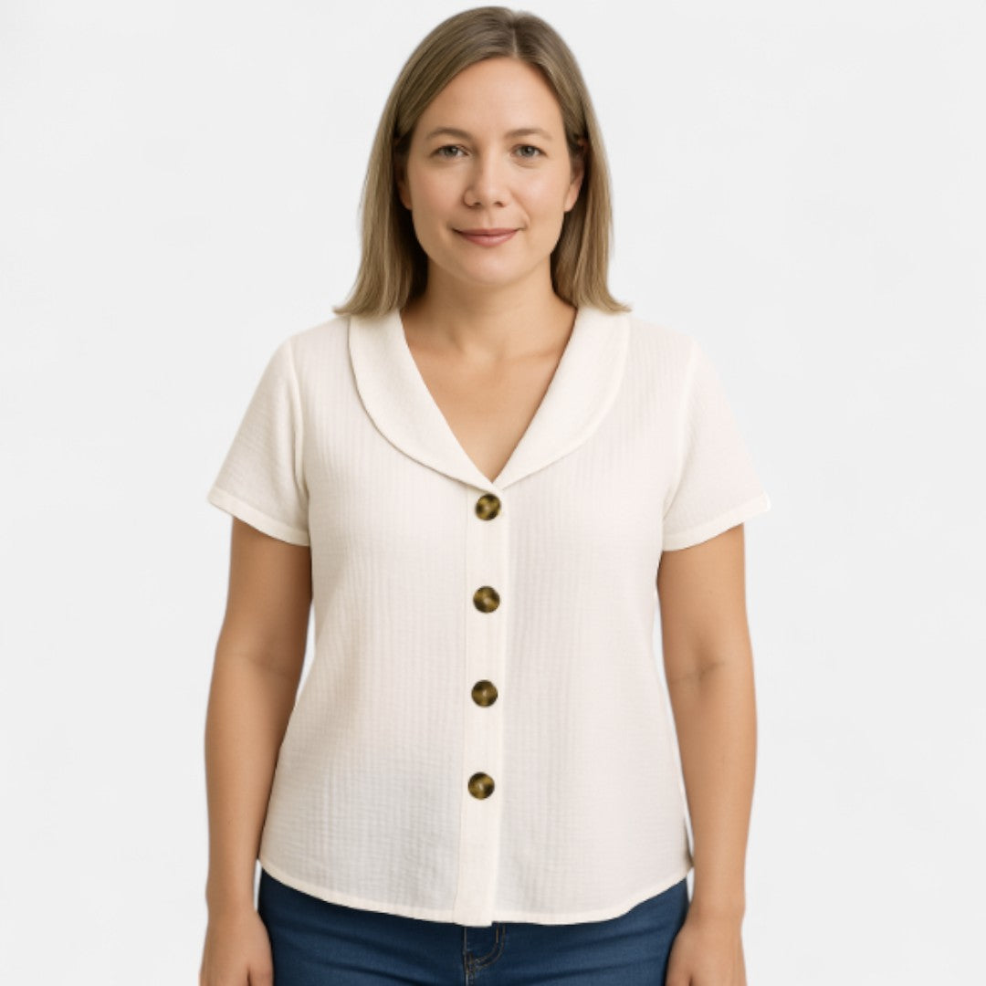 Tess boutique| Stylish Buttoned Blouse