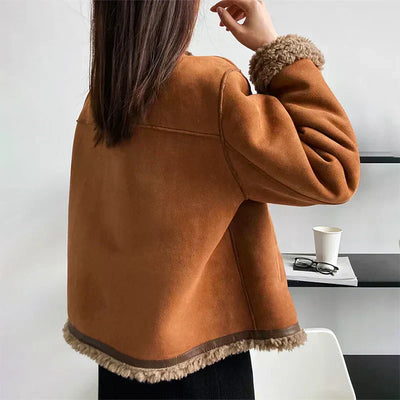 Tess| Buttoned Jacket