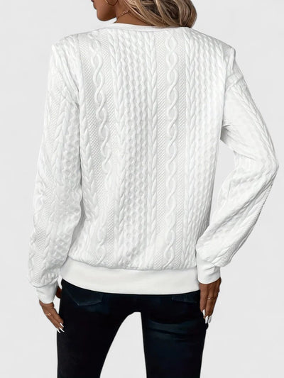 Tess Boutique| Sophisticated Sweater