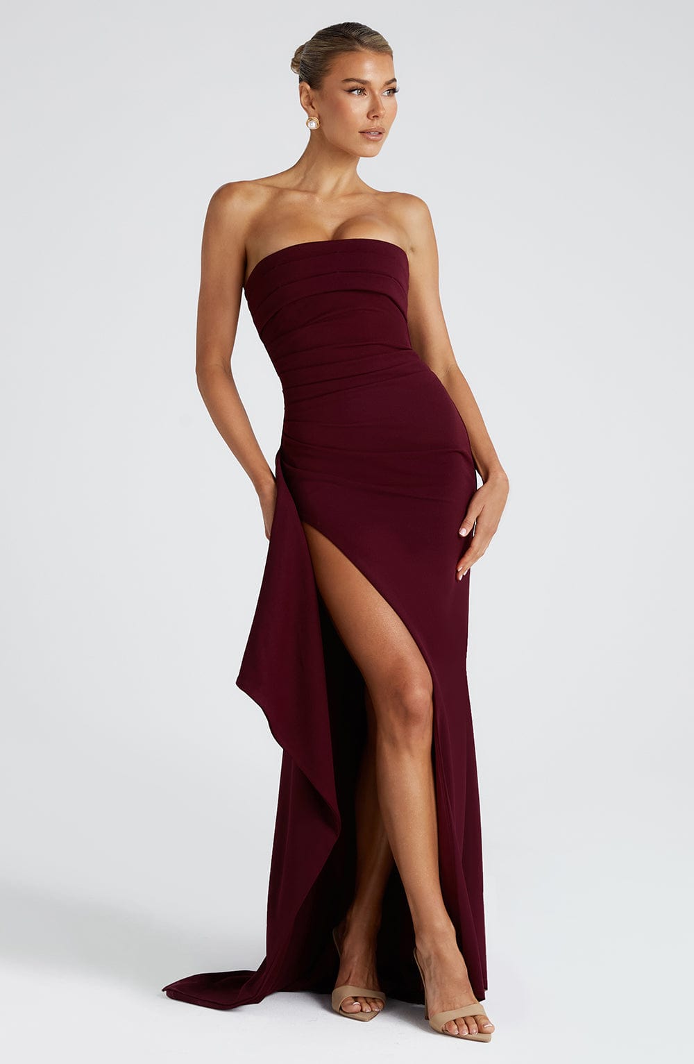 Maelis - Gorgeous Sleeveless Chest Wrap Dress