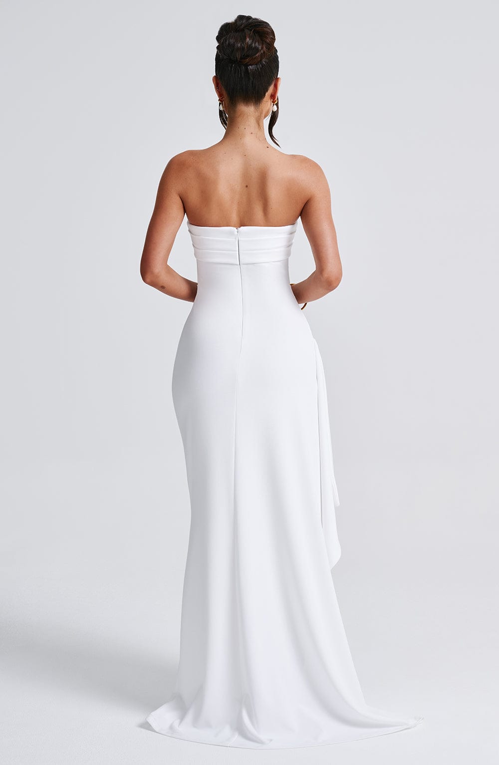 Maelis - Gorgeous Sleeveless Chest Wrap Dress